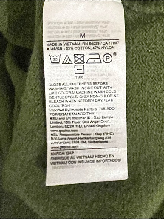 🆕- Cash Soft Olive Green Cardigan. Size: Medium - Picture 7 of 7